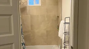 Bumblebee House - Image 3