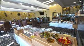 Apartment Hotel Orion - Image 4