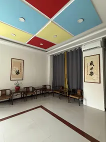 Temple Front Hotel - Image 4