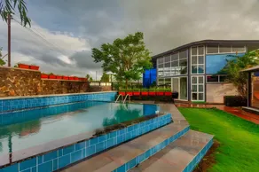 Luxury Glass House @ Pawna Lake - Image 4