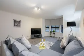 Panacotta House - SJA Stays - Modern 1 Bed Apartment - Image 2