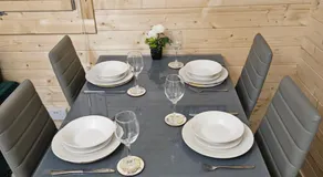 The Cosy Cabin - Image 2