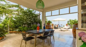 Villa Sorrento Flats - Image 3
