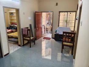 Pleasant 2BHK near airport 4km - Image 5