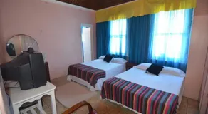 Holiday Home - Guest House - Image 2