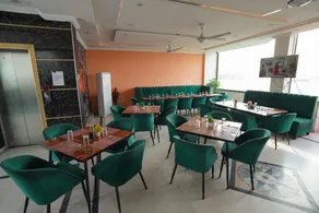 Hotel Orange One - Image 5