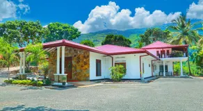 Sanctuary Resort - Image 5