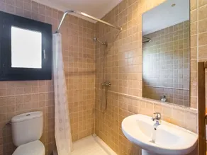 Tranquil Villa Stay, Murla - Image 4