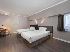 Hanting Premium Hotel Dalian Gaoxin Wanda Plaza - Image 5