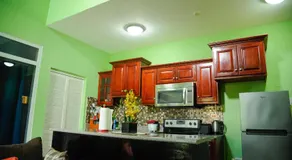 GK Luxury Apartment - Image 5