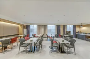 Shankee Hotel (Linyi Mall Center) - Image 2