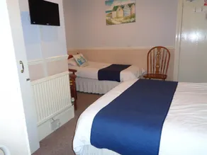 The Broadfield - Image 4