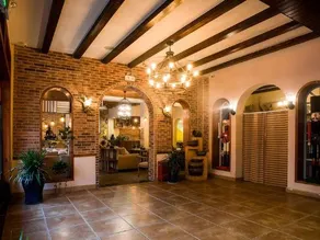 Wuzhen Jinse Huannian Homestay (Xizha Scenic Area) - Image 4