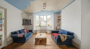 Breakwater Hostel - Image 3