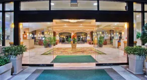 DoubleTree by Hilton North Vancouver - Image 3