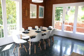 Large apartment ideal for large families - Image 4