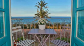 Le Luminarie - Creative Residence - Image 3