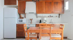 2BR Fully Equiped Cottage Home - Near the Beach - Image 4
