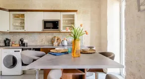 Gallo House - Image 2