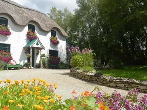 Lissyclearig Thatch Cottage - Image 4