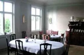 Mälby Säteri B&B - Image 4
