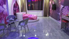 Shuju Hotel - Image 4