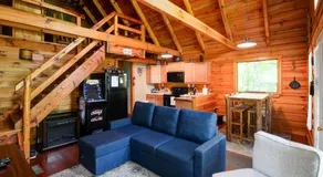 Hot Tub & WiFi - Hidden Chalet Red River Gorge KY - Image 2