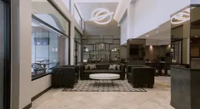 Maxim's Inn - Image 3