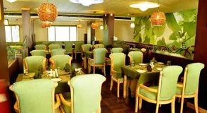 Hotel Sky Pearl - Image 2