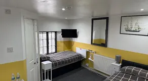 The Pickwick Inn - Image 2