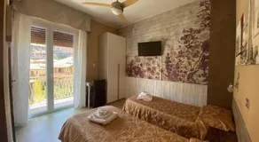 Hotel Eva La Romantica - Image 2