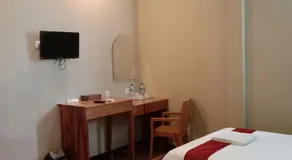 The New Orlinds Guest House - Image 2