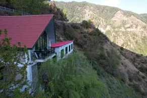 Crossroads Narkanda Cottages - Image 4