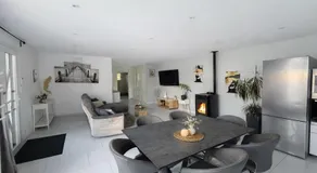 Maison avec piscine - Image 2