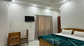 Keshavam Abhinandan Guest House - Image 3