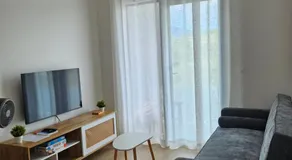 Friendly & Warm - Image 2