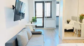 Cozy Deluxe Apartments in Centre of Historical Iasi - Image 4