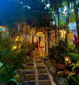 DEW FOREST GARDEN VILLAGE HOTEL - Image 2
