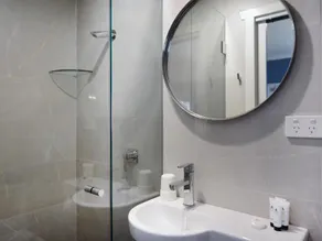 The Maisonette - Image 2