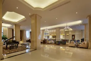 Yin Run Jin Jiang Castle Hotel - Image 3