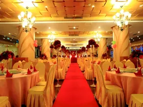 Exchange Bank Hotel Hainan - Image 2