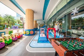 Chimelong Penguin Hotel - Image 4
