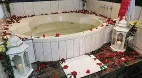 Blub Hotel Spa - Image 4