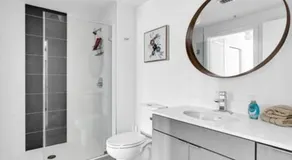 Modern 1BR Apt In Edgewater Free Parking - Image 2