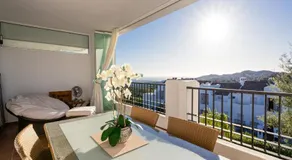 Marbella Schöne Wohnung mit spektakulärer Aussicht - Image 5
