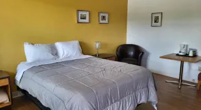 Sherbrooke Village Inn - Image 2