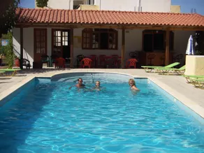 Prinos Apartments - Image 4