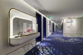 Lanou Hotel (Qingdao Wusi Square) - Image 3