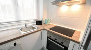 Modern Oasis in Vallecas - Image 5
