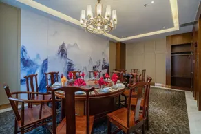 Rezen Fine Hotel Xinyang East High-Speed Railway Station - Image 3